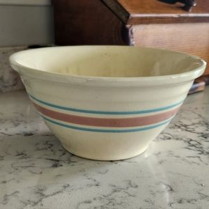 Vintage Mccoy Mixing bowl